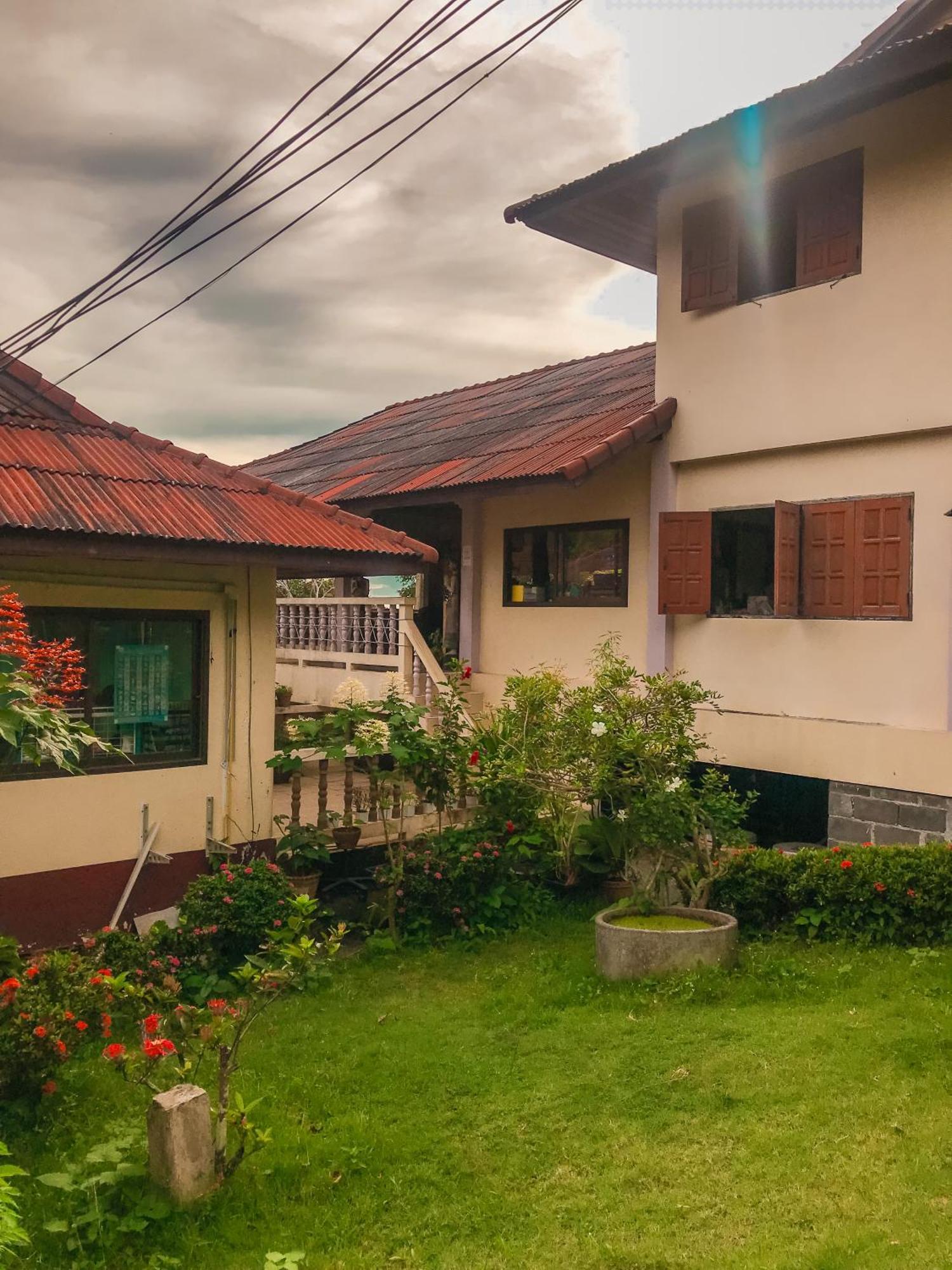 Tanouy Garden Villa Baan Khai Bagian luar foto