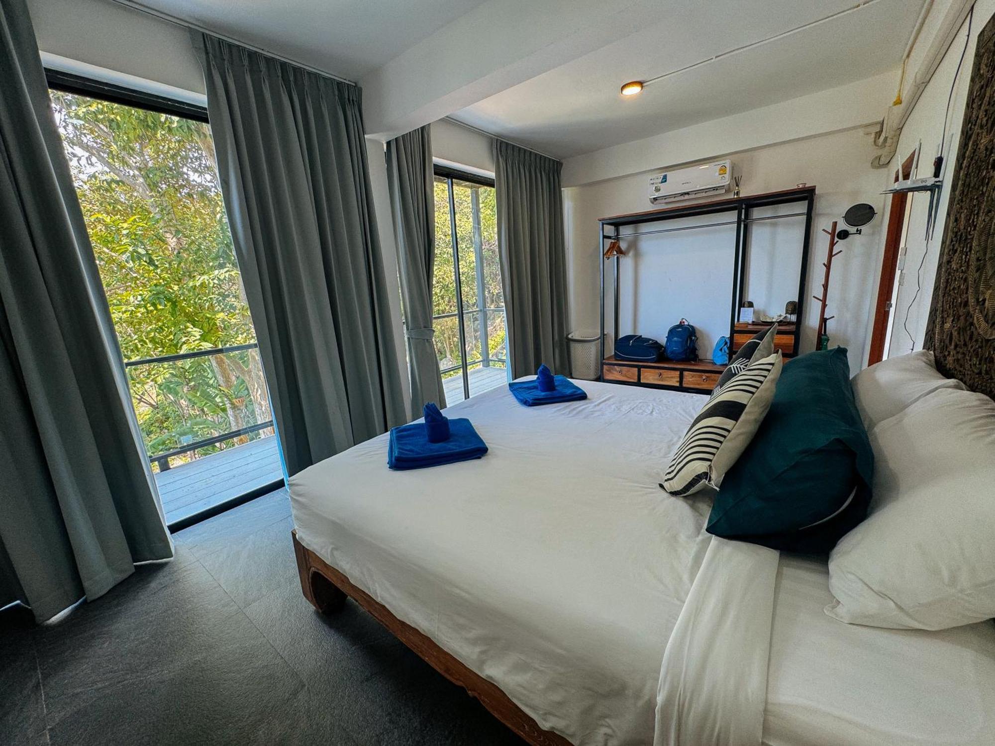 Tanouy Garden Villa Baan Khai Bagian luar foto