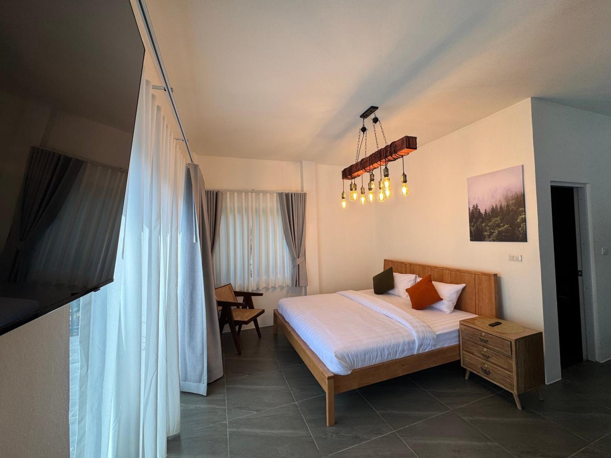 Tanouy Garden Villa Baan Khai Bagian luar foto
